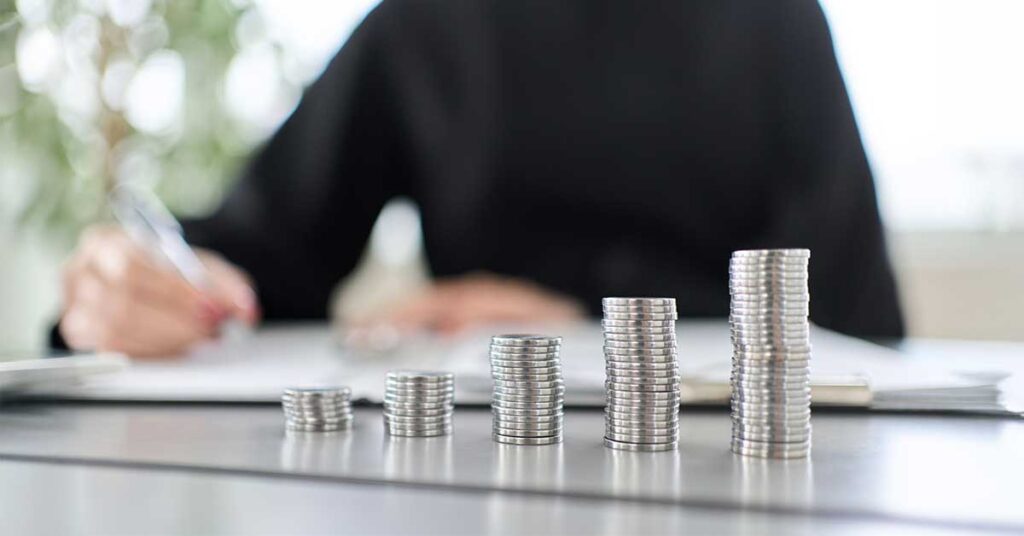 現金や預金のままでは価値が減る？お金を増やせない人の共通点